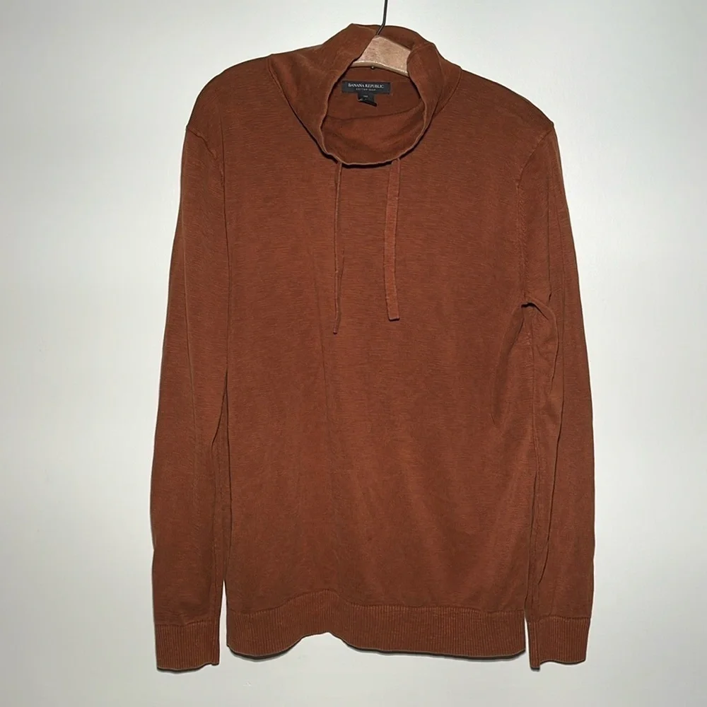Banana Republic Chestnut Mock Neck Lightweight Sweatshirt